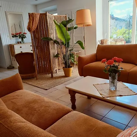 Frühstückspension 'quelle Belle Vue' D'hote Confolens